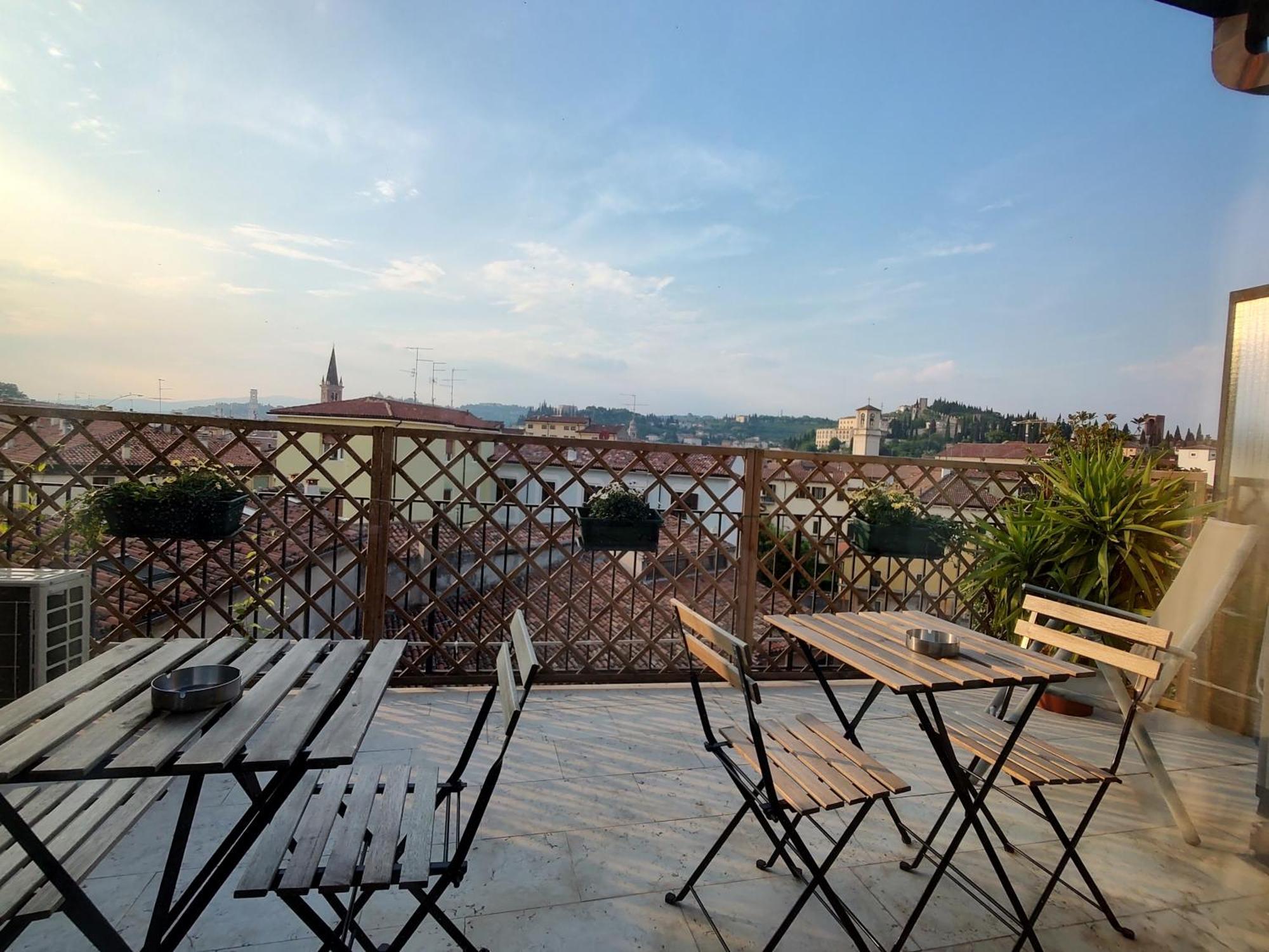 Verona Relax & Stay Rooms 外观 照片
