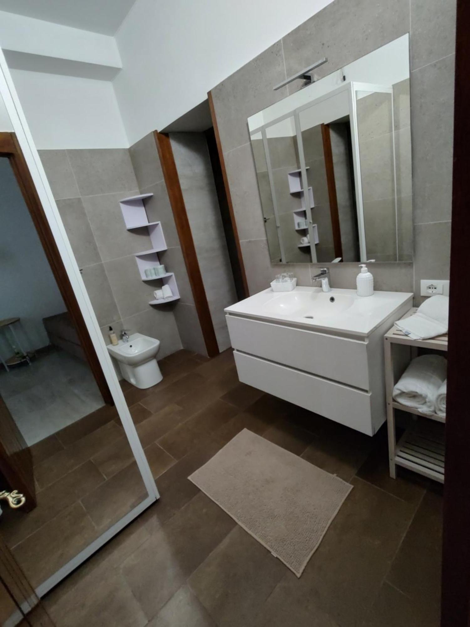Verona Relax & Stay Rooms 外观 照片