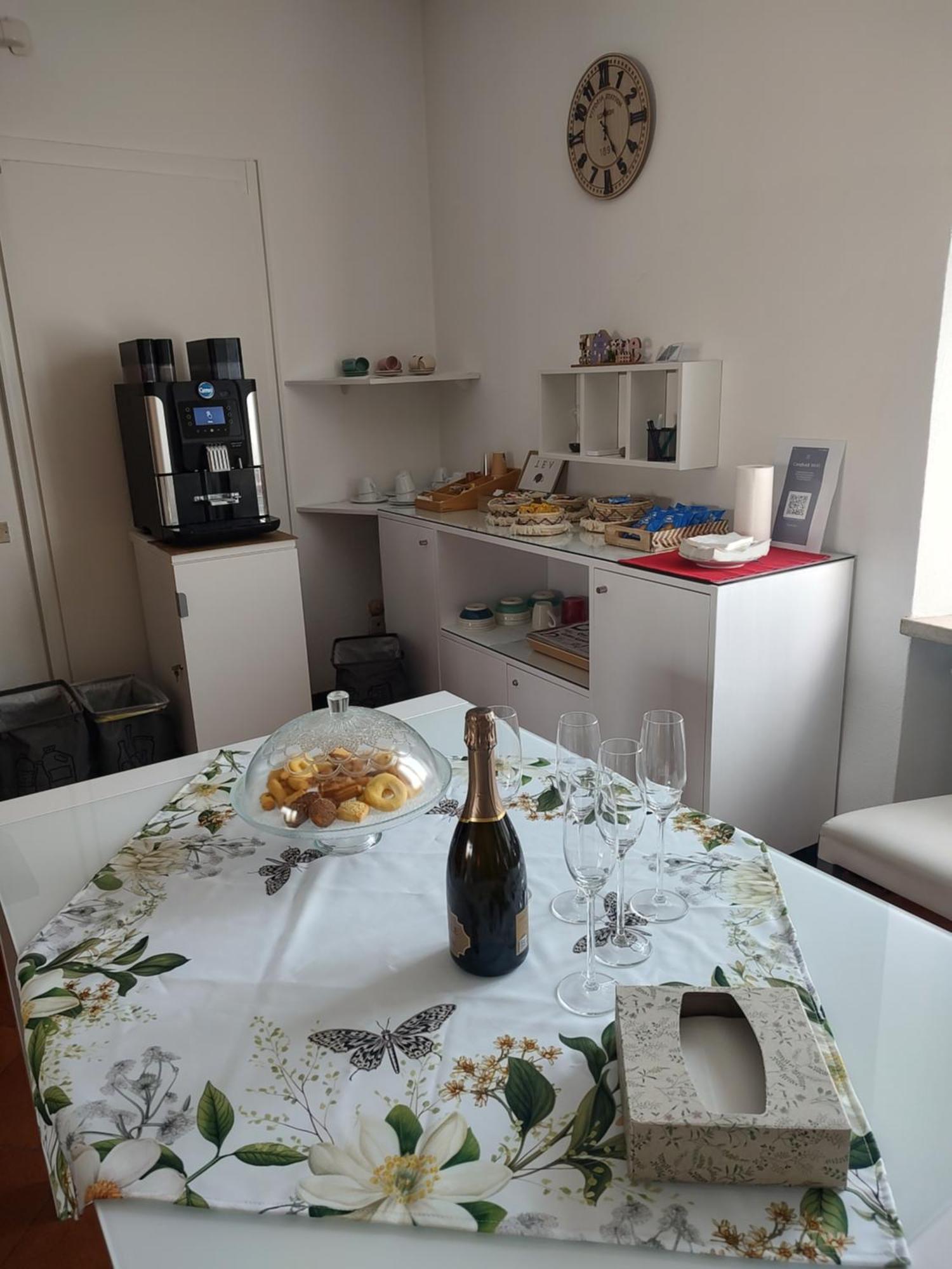 Verona Relax & Stay Rooms 外观 照片